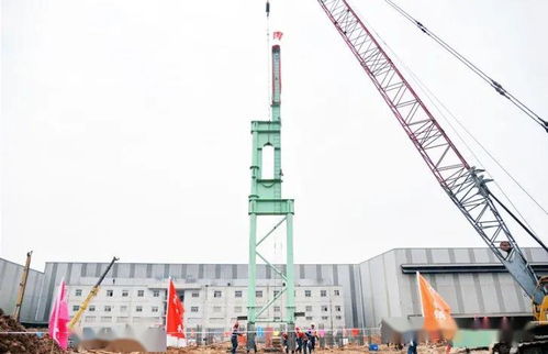 昆鋼本部環(huán)保搬遷轉(zhuǎn)型升級項(xiàng)目55萬噸高線工程進(jìn)入全面施工階段，建筑勞務(wù)分包啟動